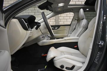 Voertuigafbeelding 43