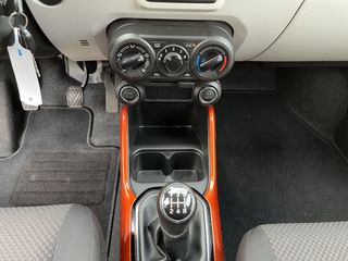 Voertuigafbeelding 14