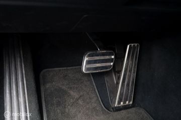 Voertuigafbeelding 38