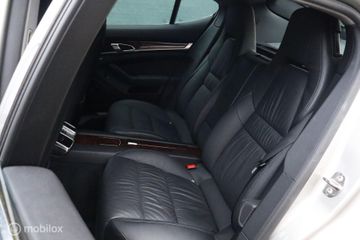 Voertuigafbeelding 9