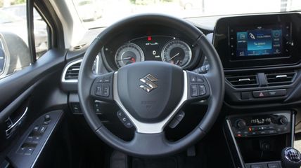 Voertuigafbeelding 10