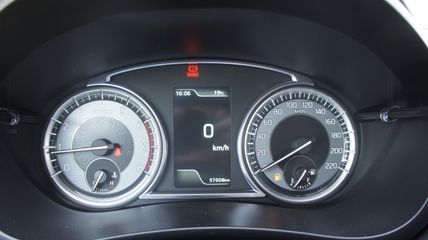 Voertuigafbeelding 13