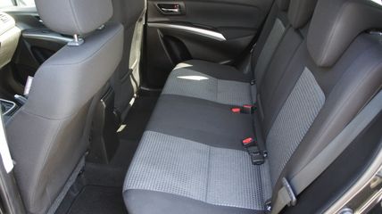 Voertuigafbeelding 8