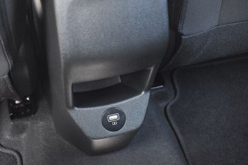 Voertuigafbeelding 34