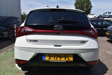 Voertuigafbeelding 4