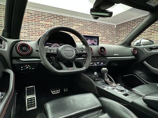 Voertuigafbeelding 38