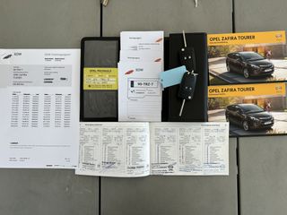 Voertuigafbeelding 12