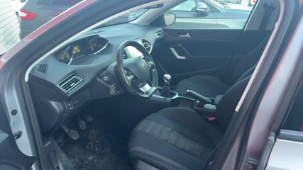 Voertuigafbeelding 3