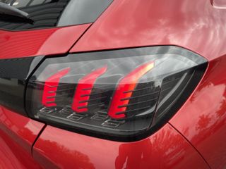 Voertuigafbeelding 24