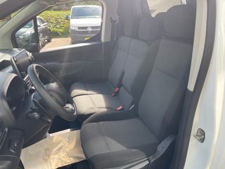 Voertuigafbeelding 11