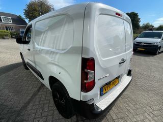 Voertuigafbeelding 8