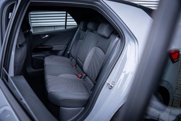 Voertuigafbeelding 12