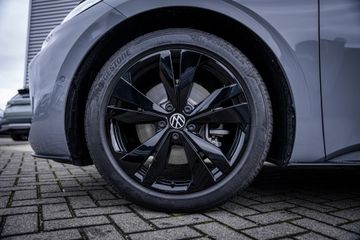 Voertuigafbeelding 3