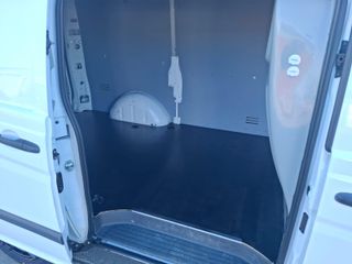 Voertuigafbeelding 28