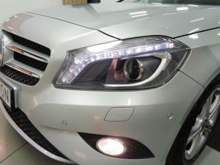 Voertuigafbeelding 16