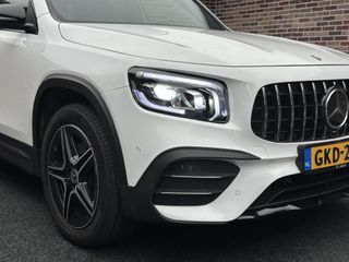 Voertuigafbeelding 19