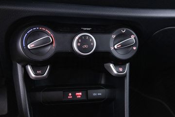 Voertuigafbeelding 10