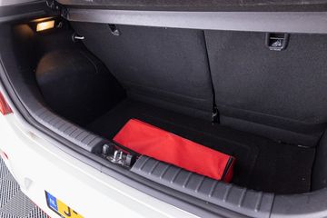 Voertuigafbeelding 17