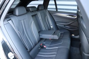 Voertuigafbeelding 17