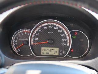 Voertuigafbeelding 10