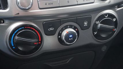 Voertuigafbeelding 13