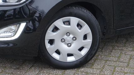 Voertuigafbeelding 4