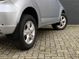 Voertuigafbeelding 9