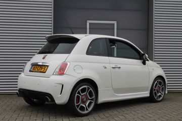 Voertuigafbeelding 4