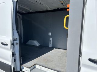 Voertuigafbeelding 4