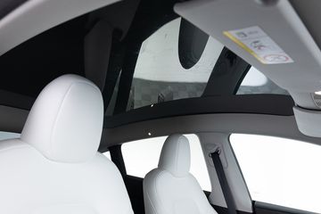 Voertuigafbeelding 5