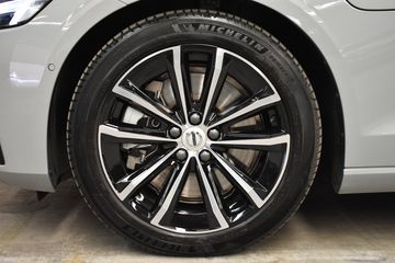 Voertuigafbeelding 5