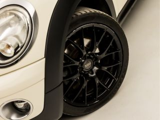 Voertuigafbeelding 16