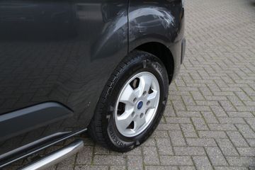 Voertuigafbeelding 5