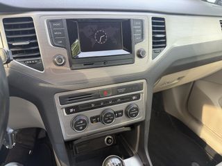 Volkswagen Golf Sportsvan