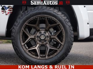 Dodge Ram Pick-Up