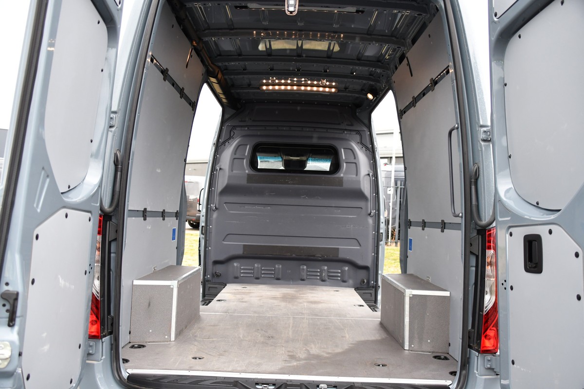 Mercedes-Benz Sprinter