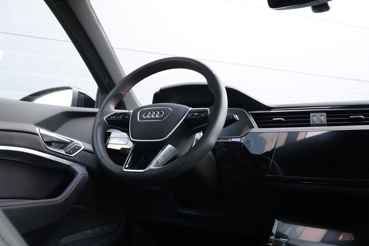 Audi Q8 e-tron