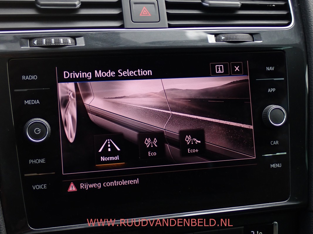 Volkswagen e-Golf