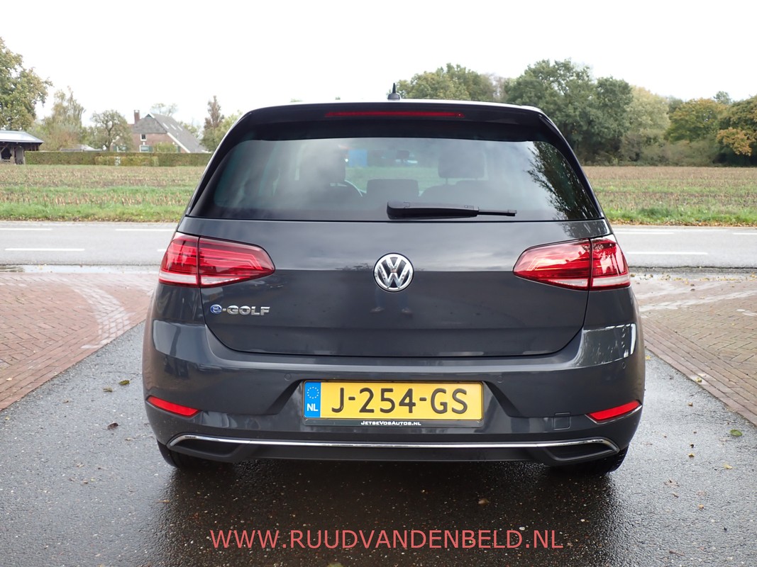 Volkswagen e-Golf