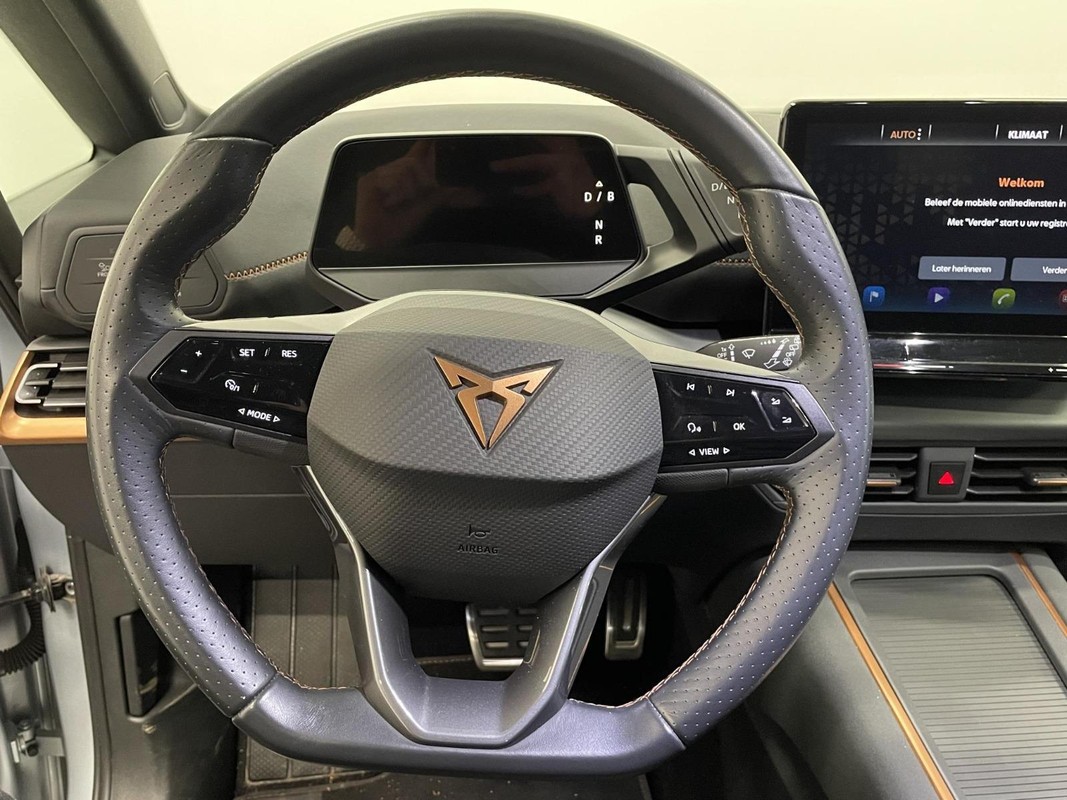 CUPRA Born