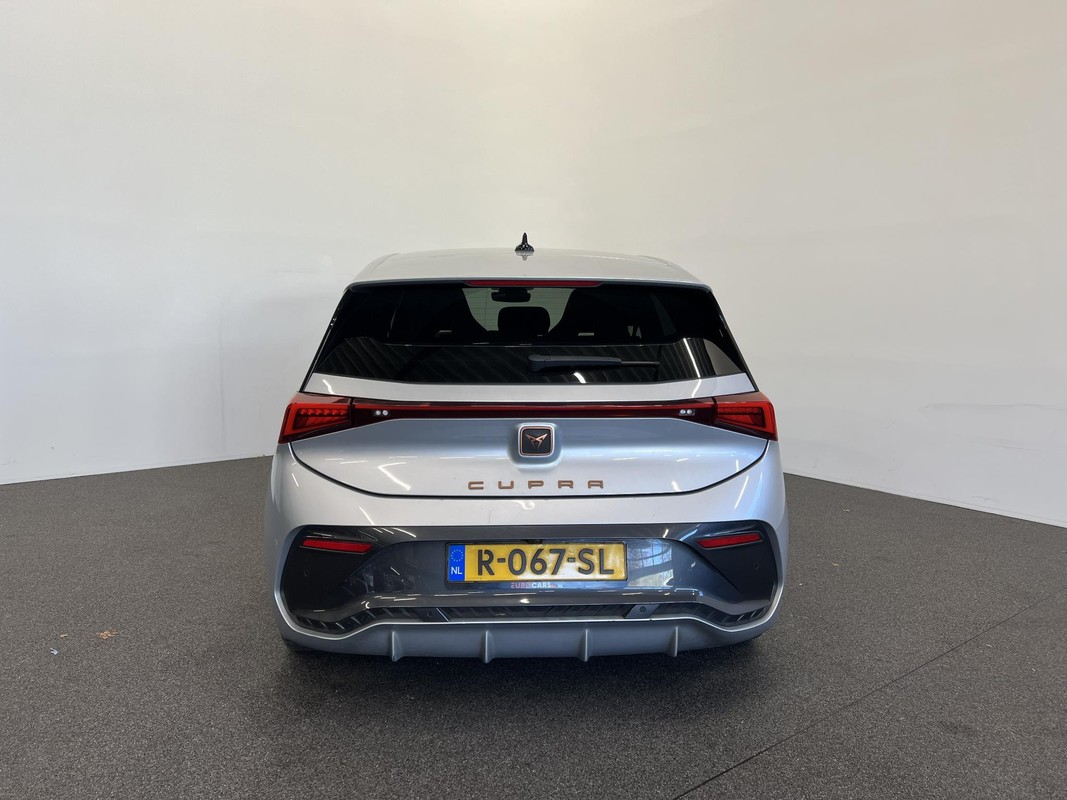 CUPRA Born