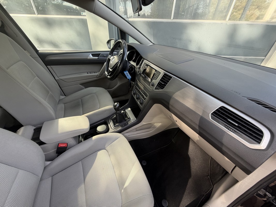 Volkswagen Golf Sportsvan