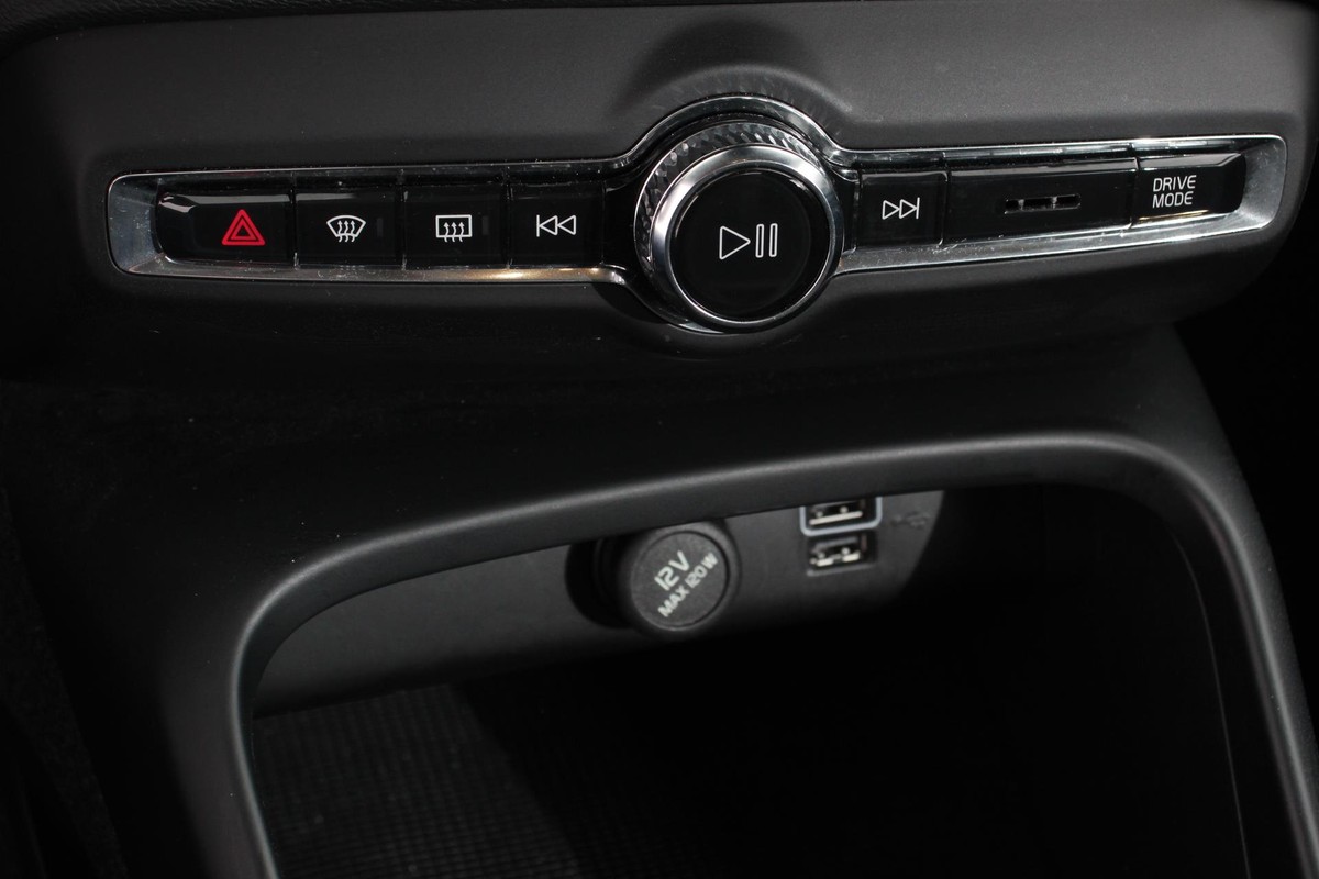 Volvo XC40