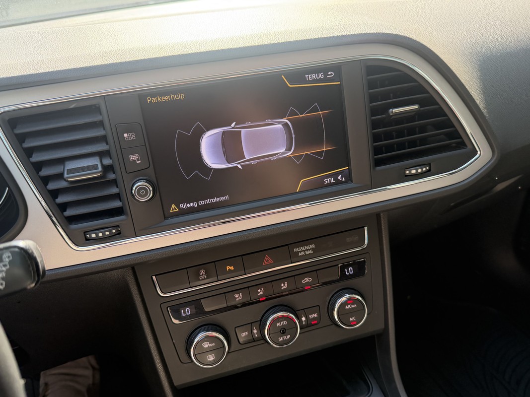 SEAT Leon