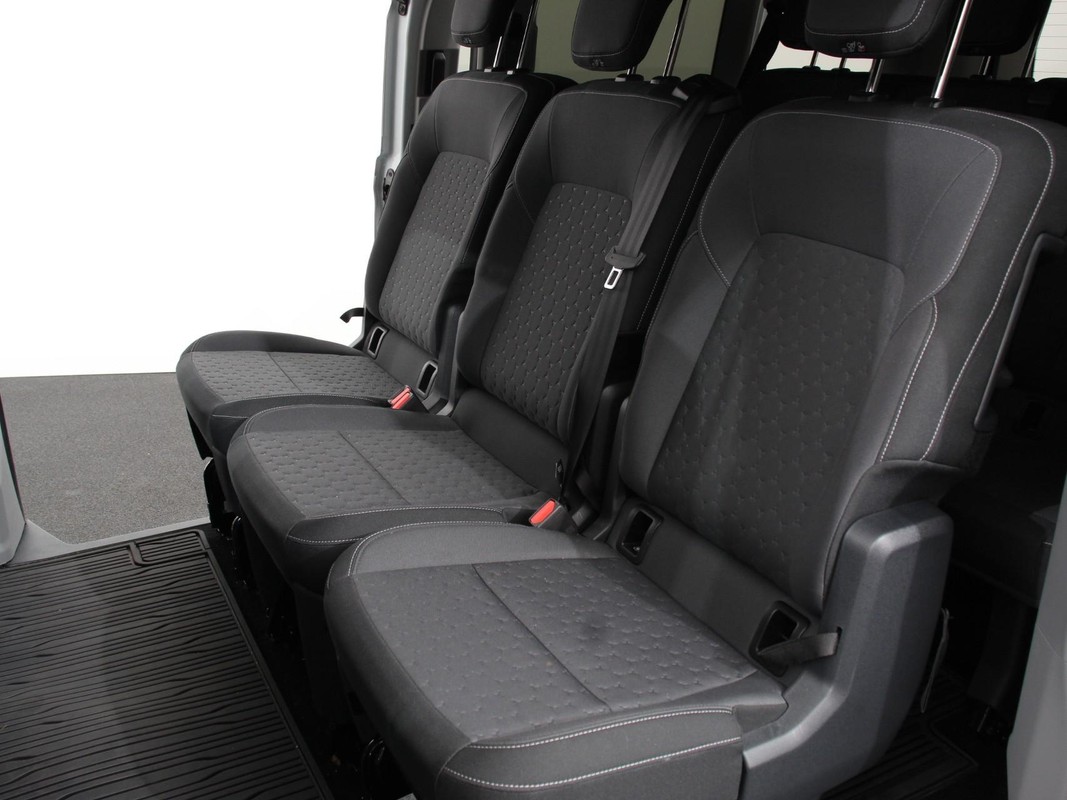 Ford E-Transit Custom