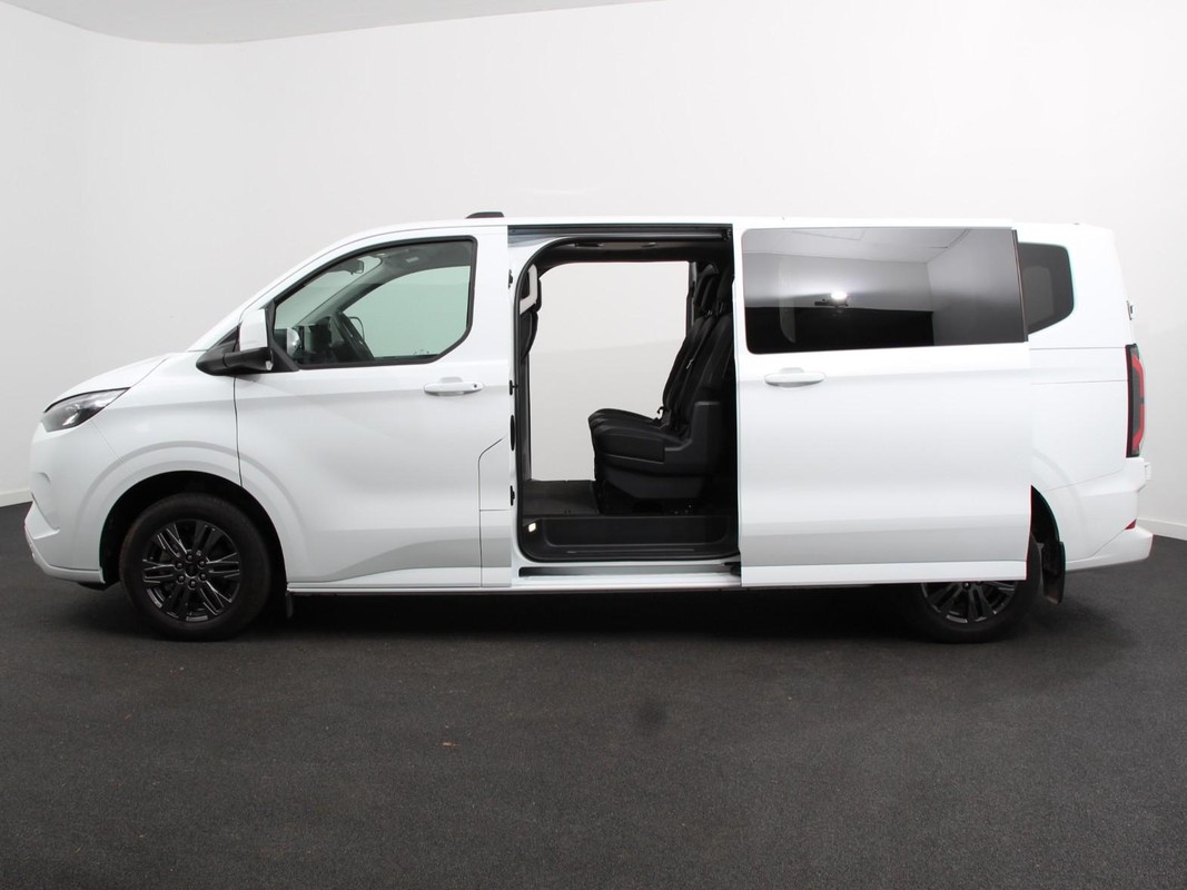 Ford E-Transit Custom