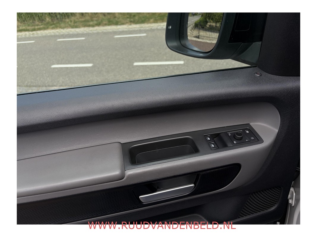 Volkswagen ID. Buzz Cargo