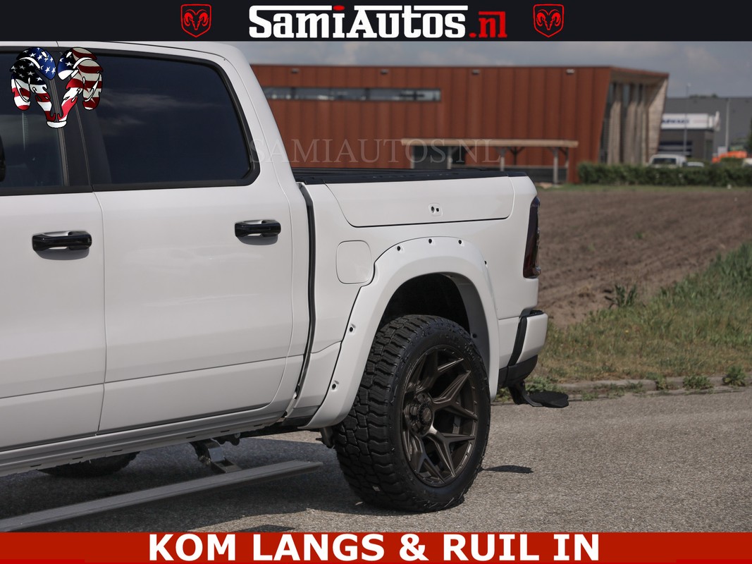 Dodge Ram Pick-Up