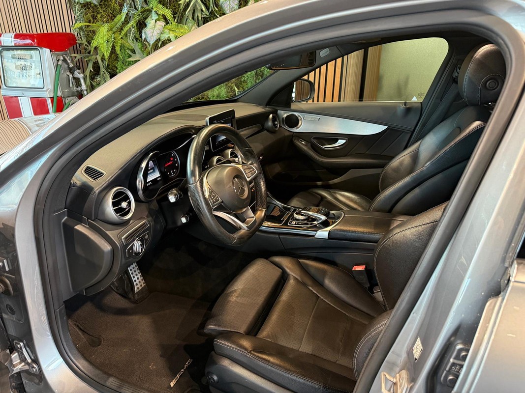Mercedes-Benz C-Klasse