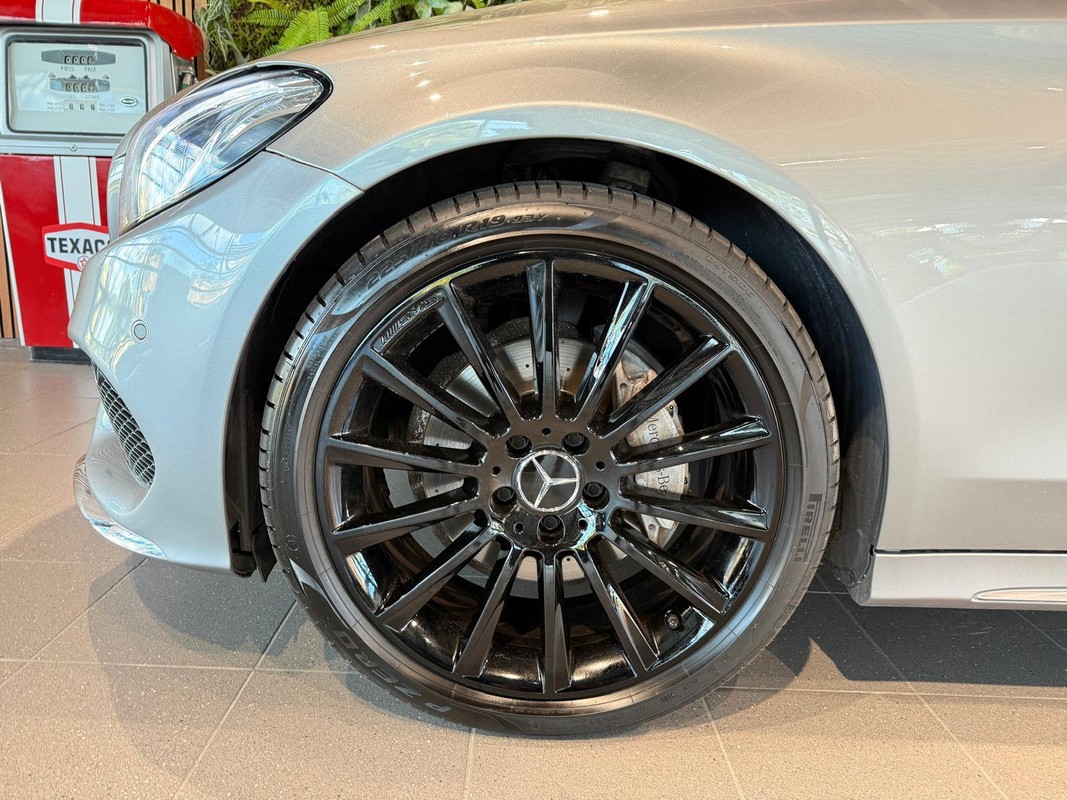 Mercedes-Benz C-Klasse